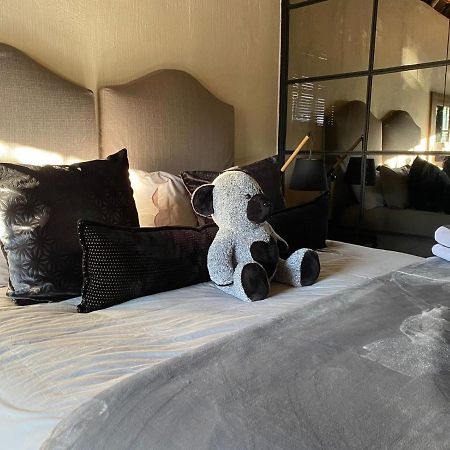 יוהנסבורג Four20 Bespoke Hotel מראה חיצוני תמונה
