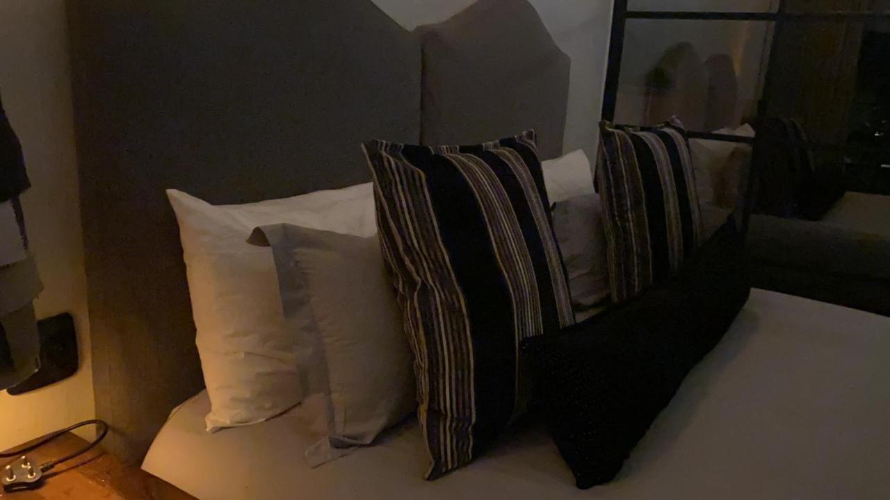 יוהנסבורג Four20 Bespoke Hotel מראה חיצוני תמונה